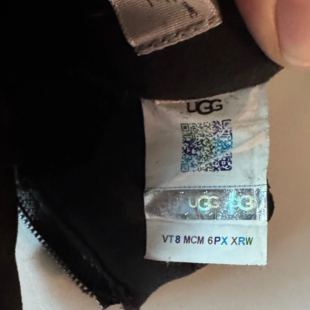 UGG Boy’s Emmett Duck Boot Snow - Picture 6 of 8